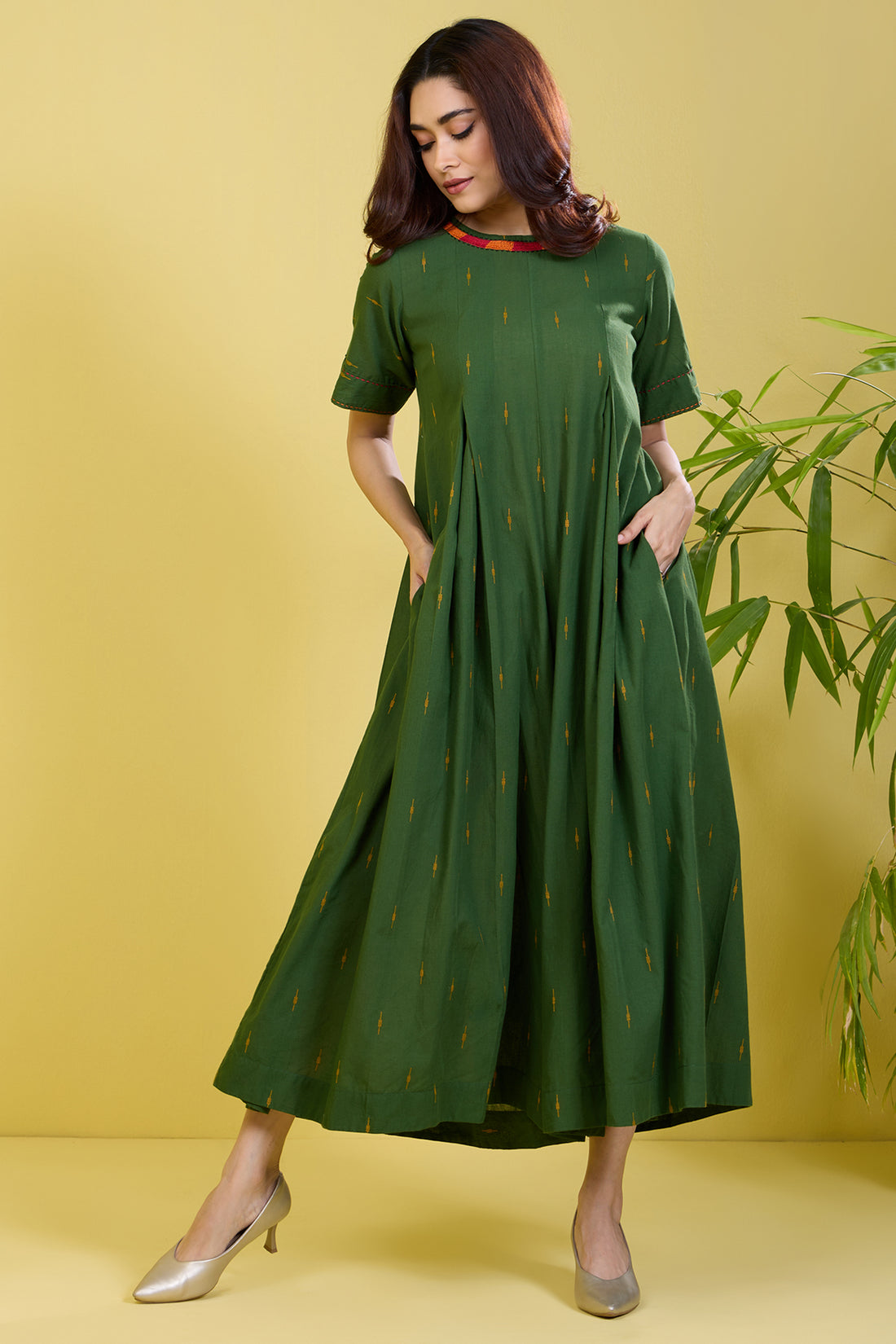 green jumpsuit with sleeves & pockets tangerine grove