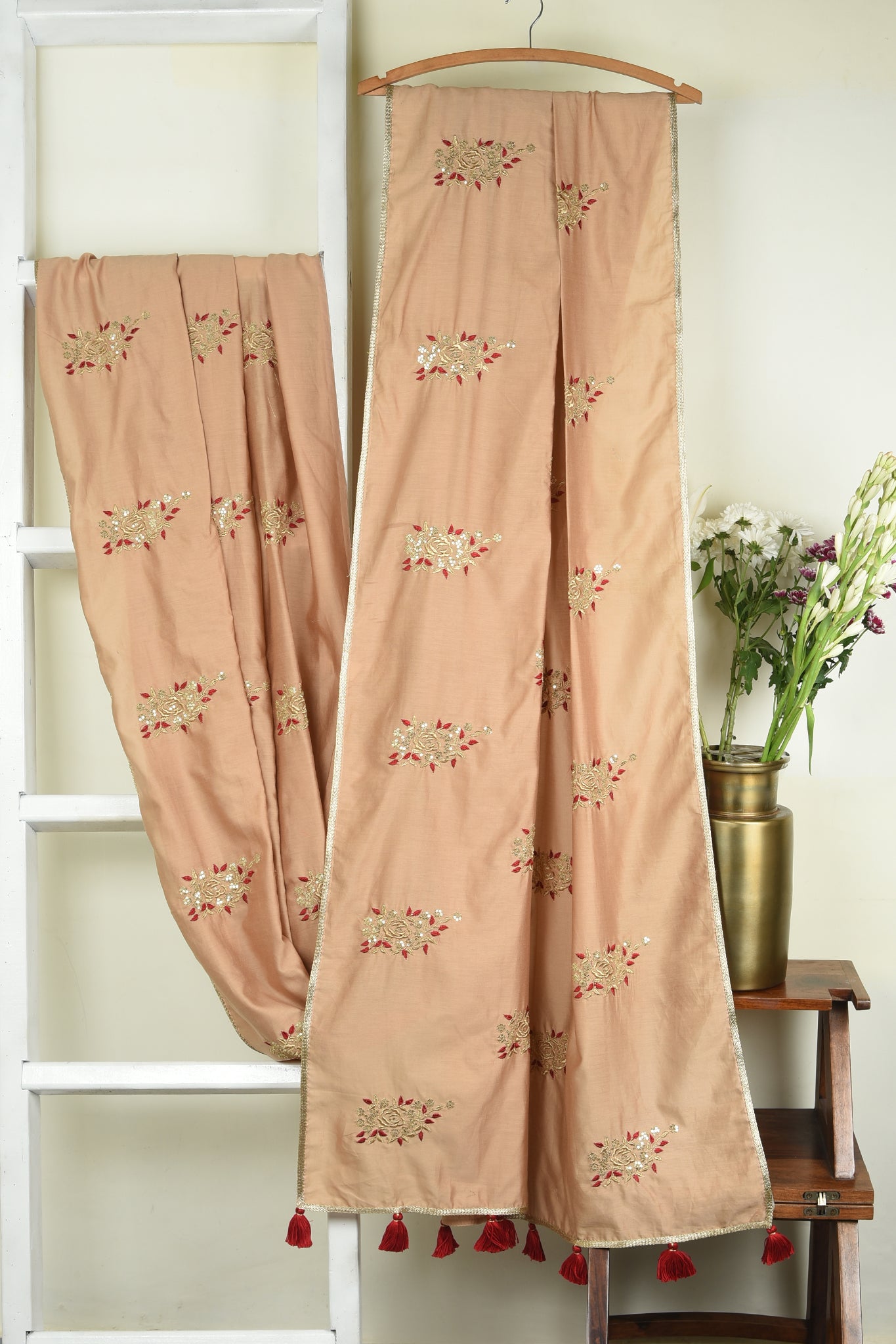 chanderi saree - champagne gold & gilded roses