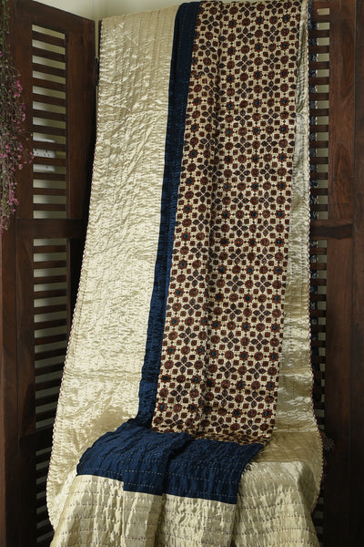 handcrafted reversible mashroo double quilt with filler - ethereal indigo & shining stars