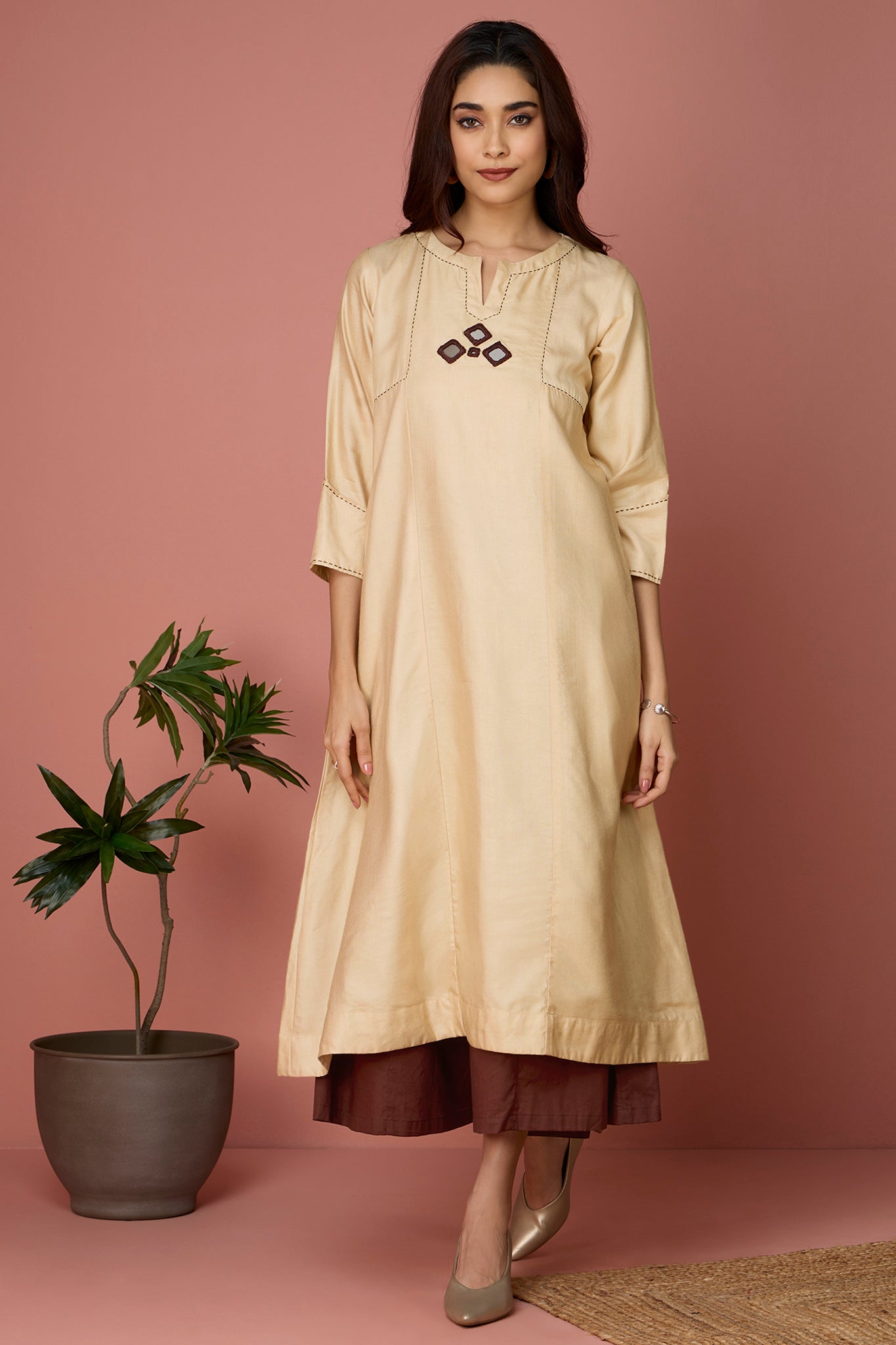 a-line panelled kurta with pockets - Lustrous Gold & Cocoa Glimmer