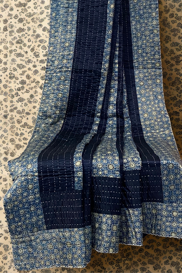 handcrafted reversible mashroo double quilt with filler - Celestial Blue & Gold Dust