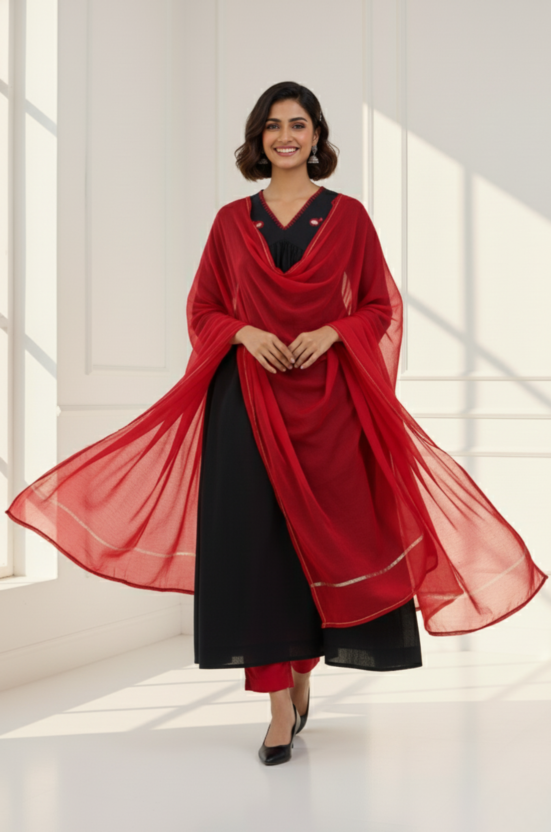 Black Rose Gleam V-Neck Gather Anarkali