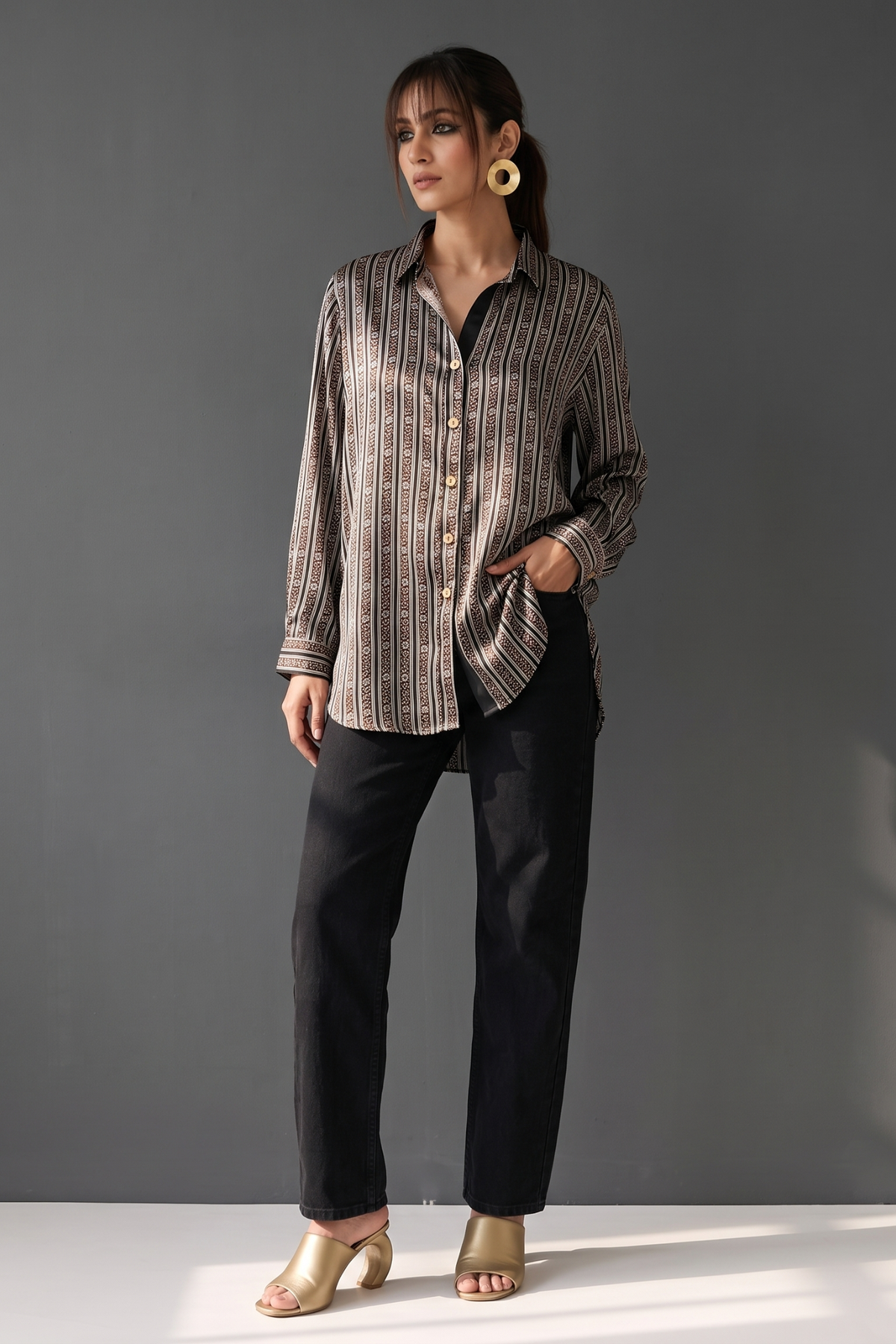 Black_Crimson-Bloom_Indigo-Line_Modal_Button_Down_Shirt