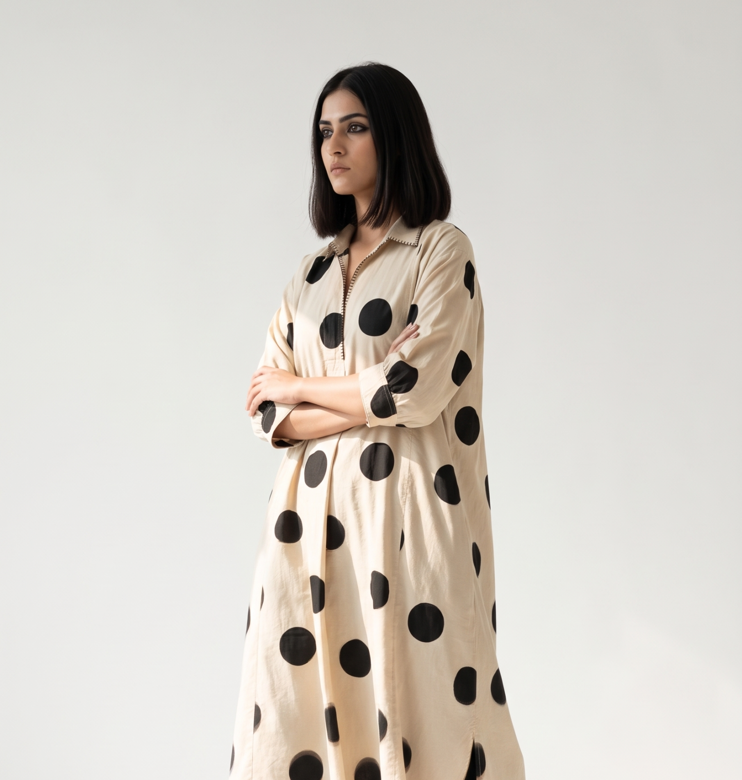 Offwhite Black polka Collar Dress with pockets