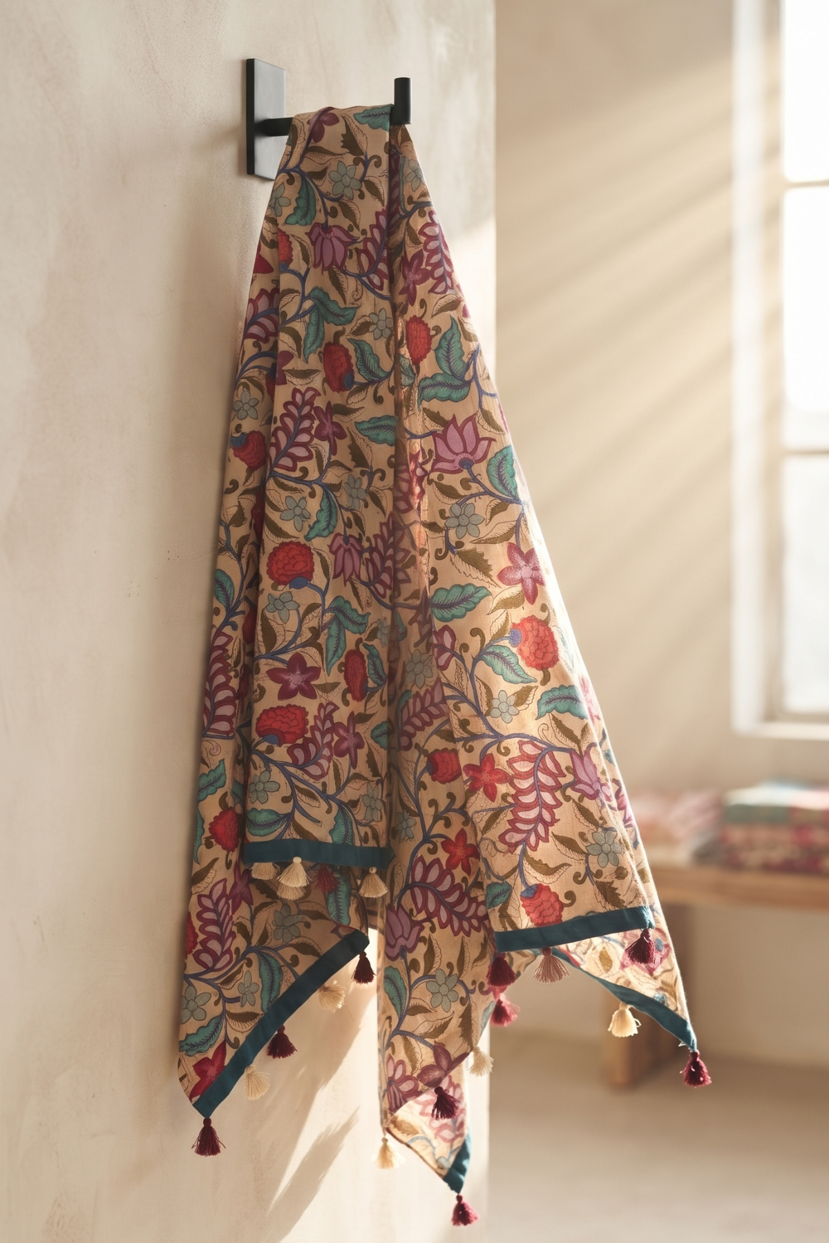 Cotton_Mul_Dupatta_-_Luminous_Beige_and_Many_Flowers