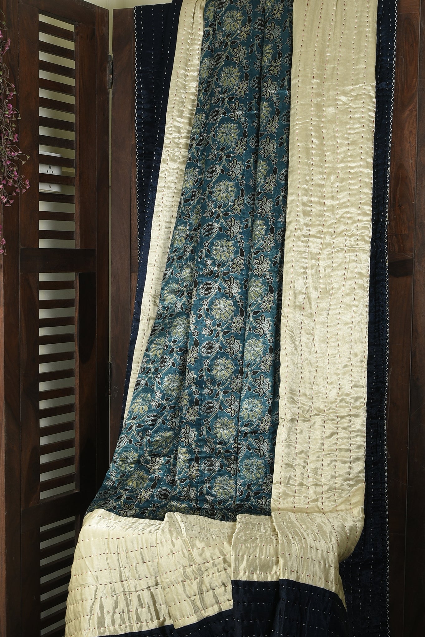 handcrafted reversible mashroo double quilt with filler - midnight nostalgia & lotus pond