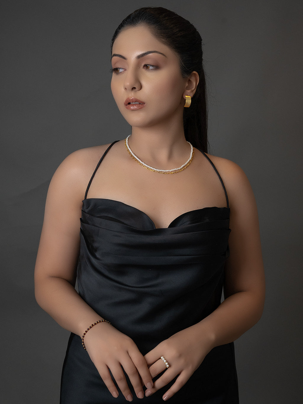 jewelry - berserk - Double String Pearl Necklace