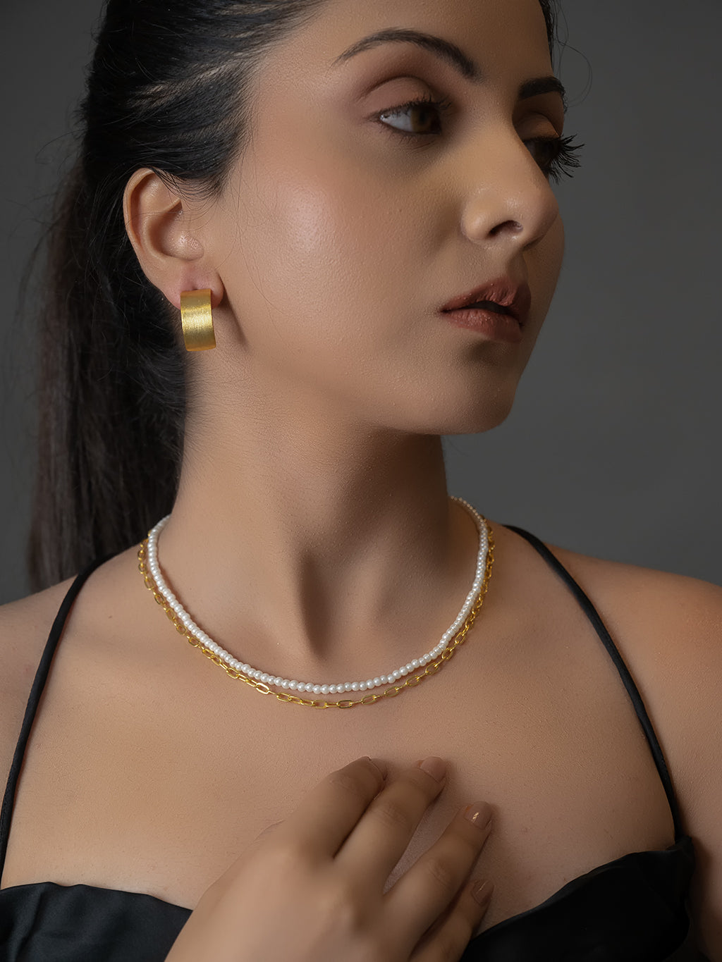jewelry - berserk - Double String Pearl Necklace