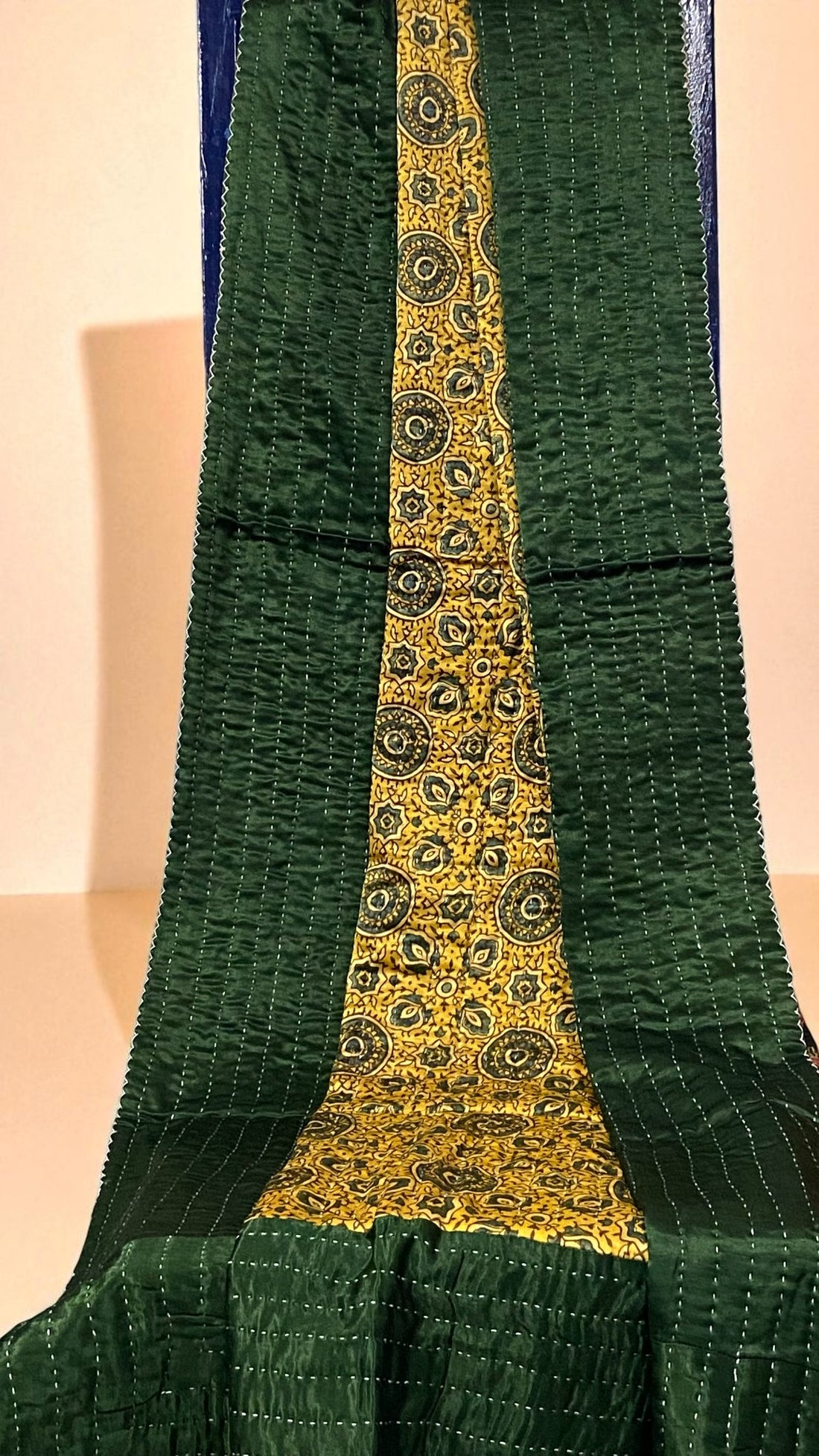 handcrafted mashroo single quilt with filler - green & sun kissed