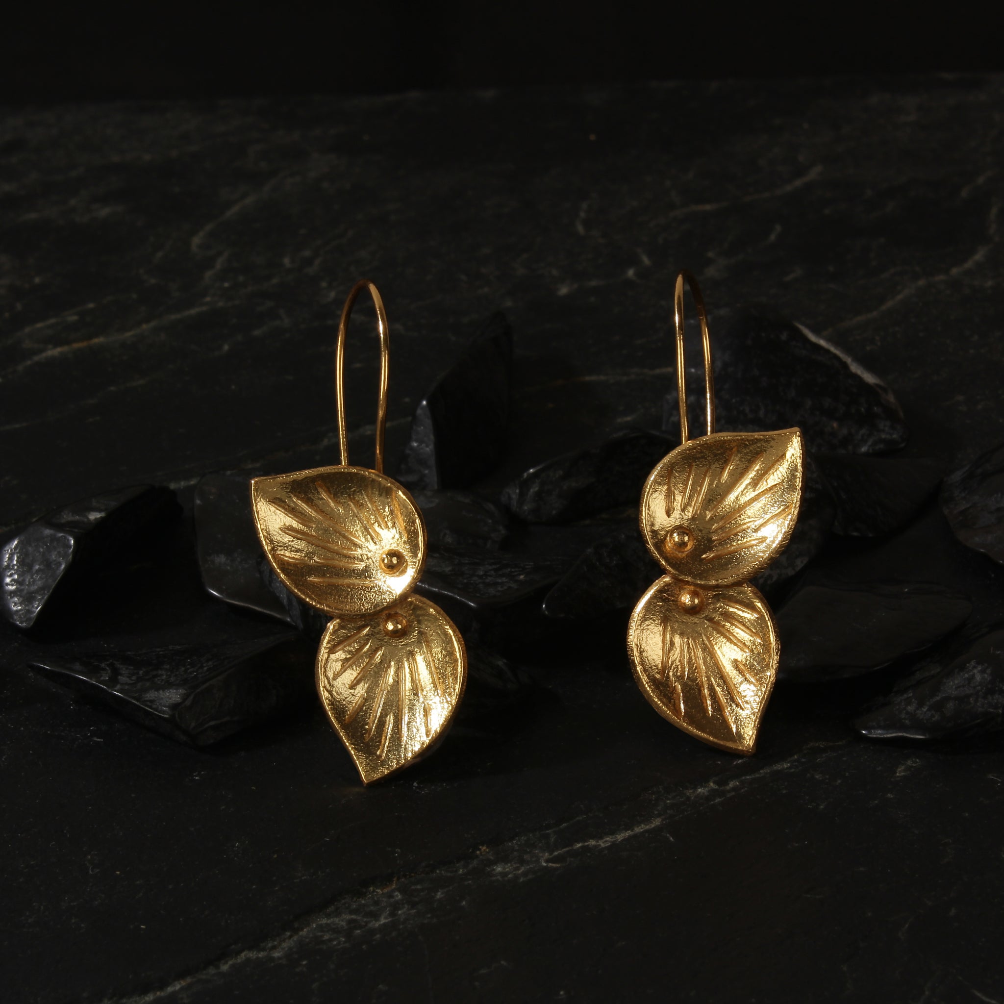 jewelry - berserk - gold plated petal loops