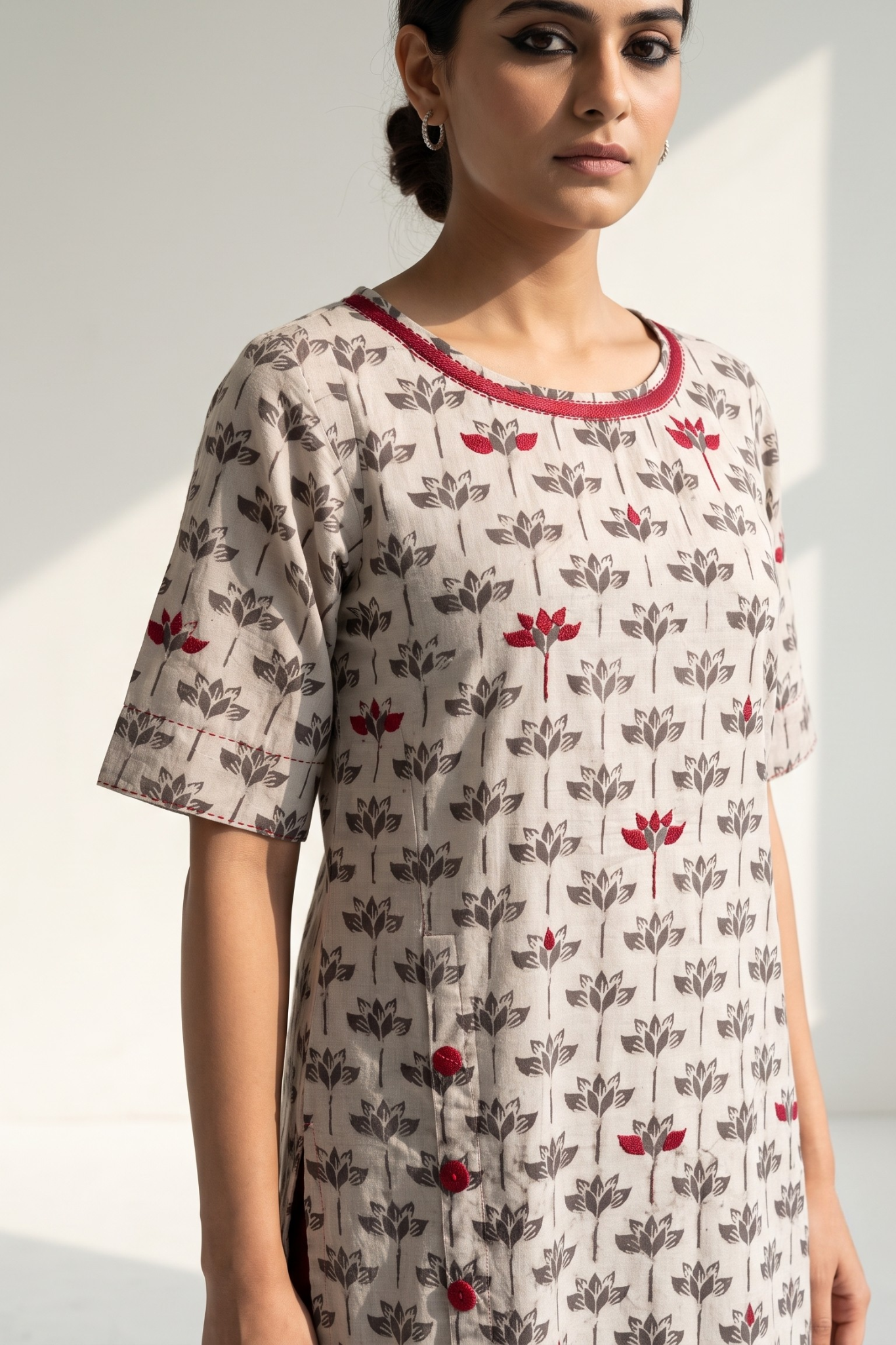 Kashish_Grey_Petal_Bloom_Side_button_Front_Slit_Kurta