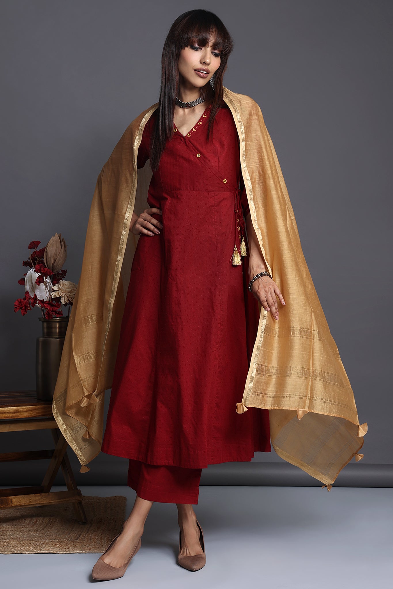 tie-up angrakha kurta  maroon & golden embroidery and maheshwari dupatta 