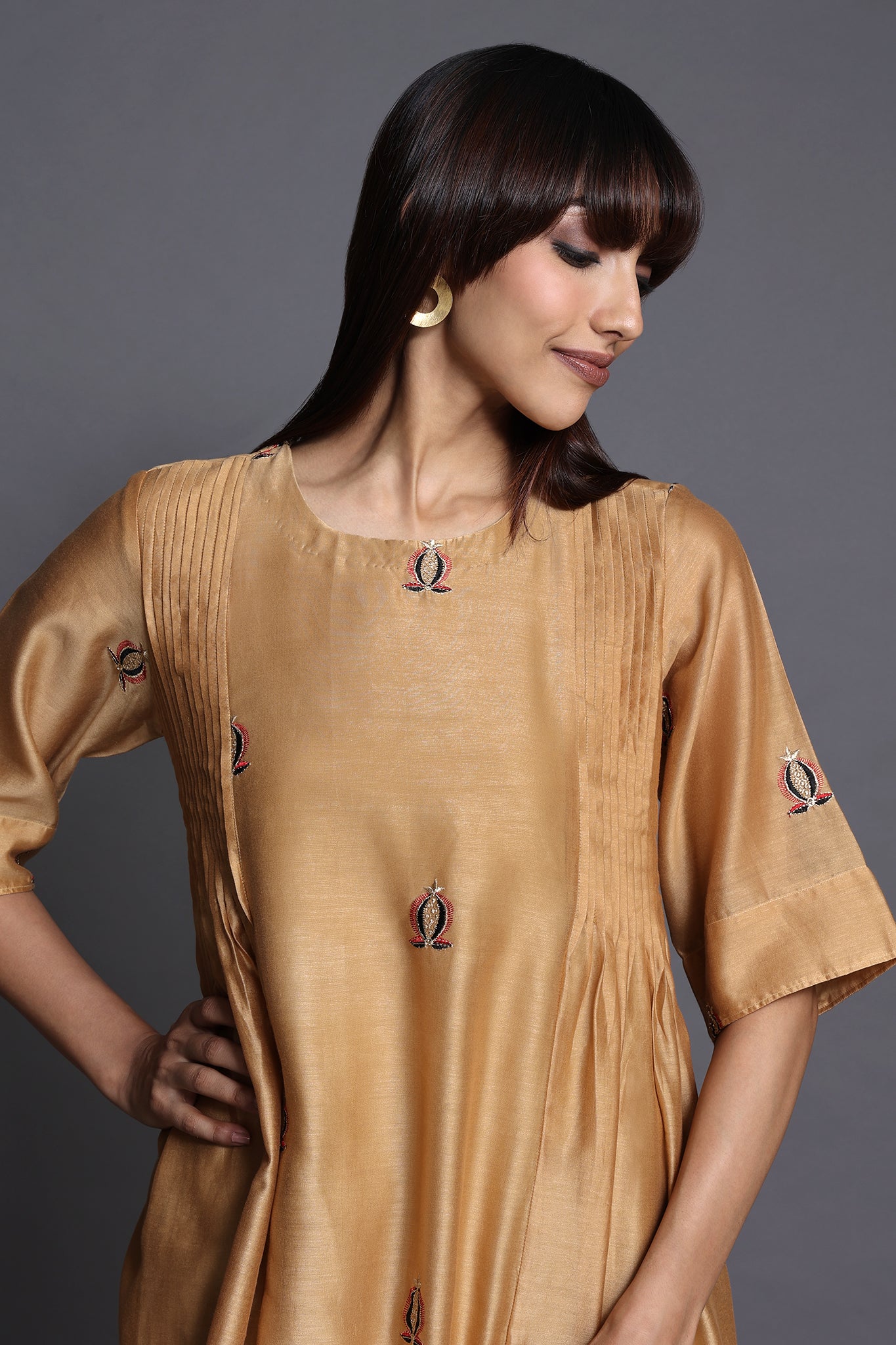pintuck a-line chanderi kurta - gold & embroidery with pockets 