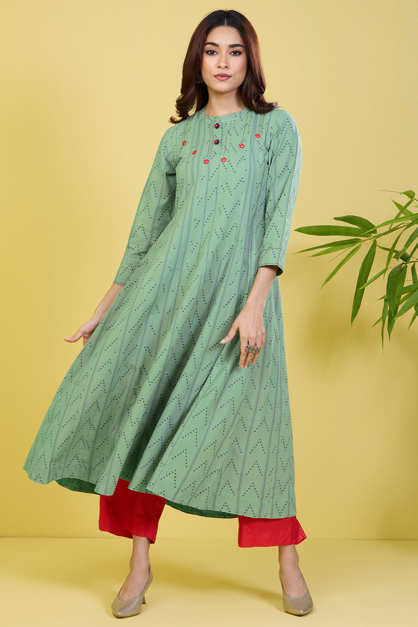 stand collar pintuck yoke anarkali minty oasis maati crafts