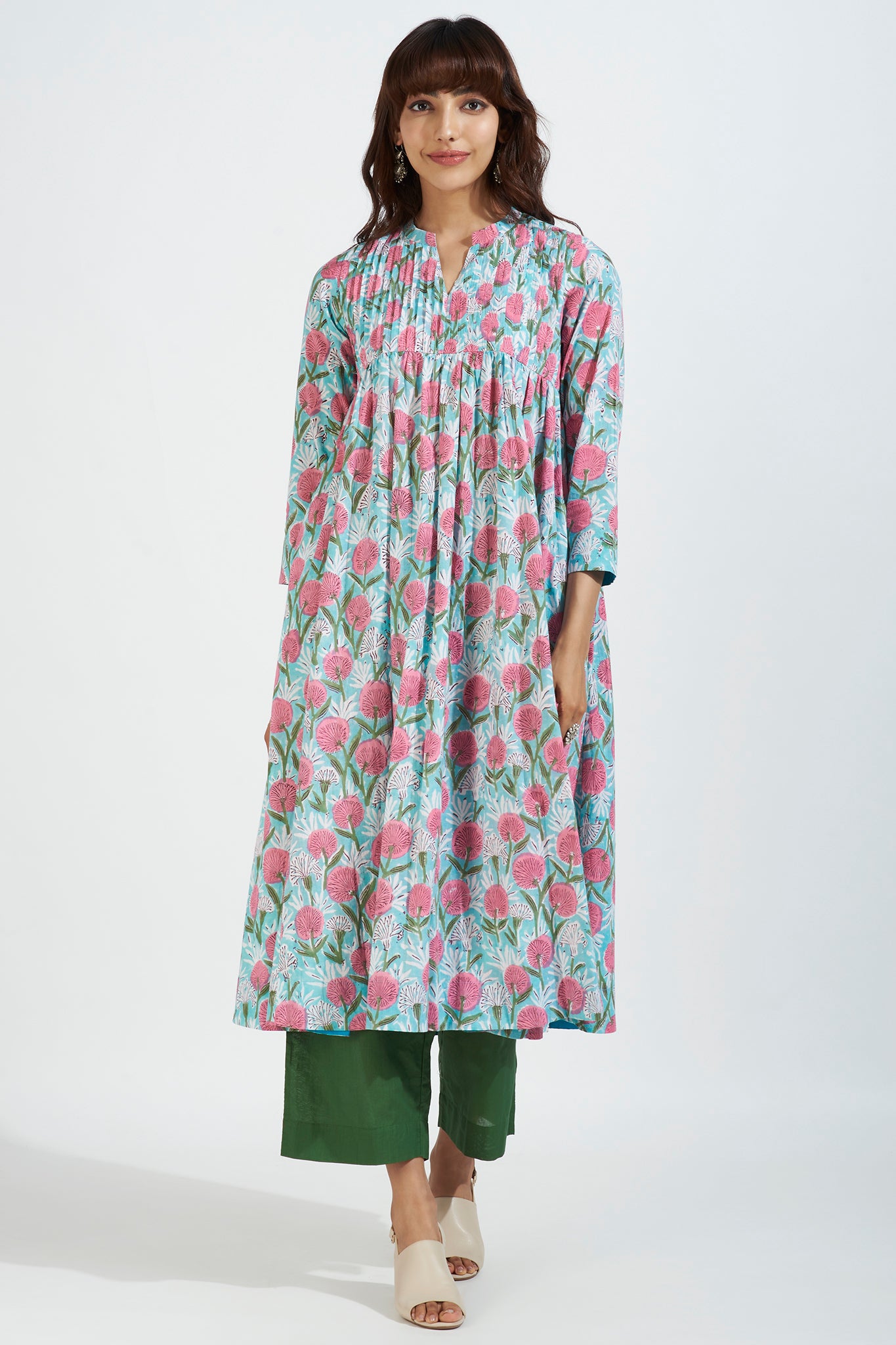 single box pleat v-neck kurta - enchanting indigo & symmetry charm