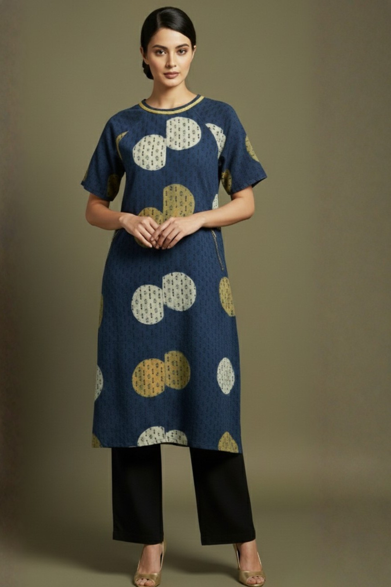 Raglan sleeve Kurta in Indigo Henna Black Ajrakh Round Print with Pockets 