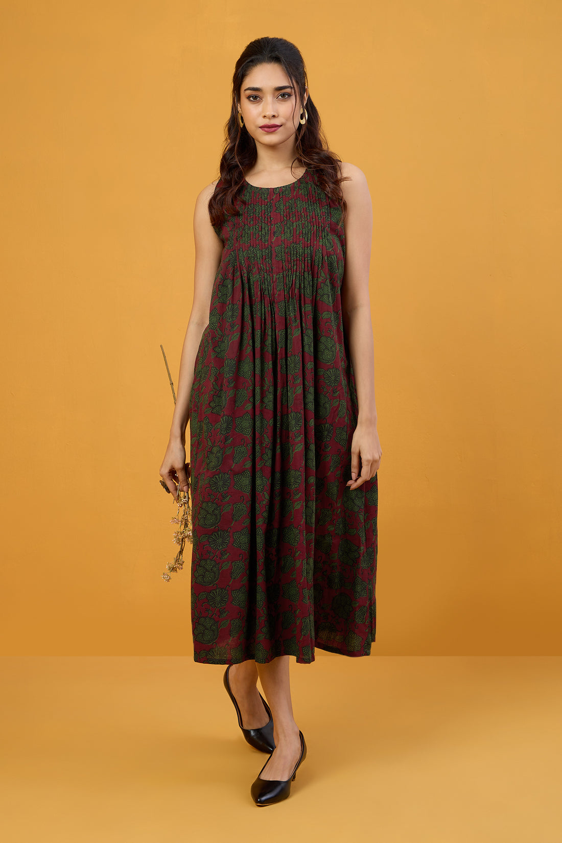 Scarlet Verdant Burst Pintuck Sleeveless Dress