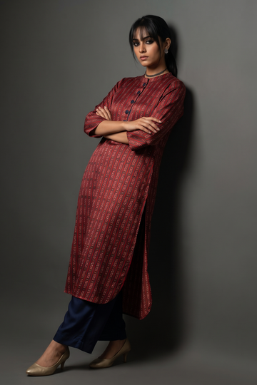 Ruby__Indigo_Floret_Stand_Collar_Kurta_with_Round_Hemline_In_Modal