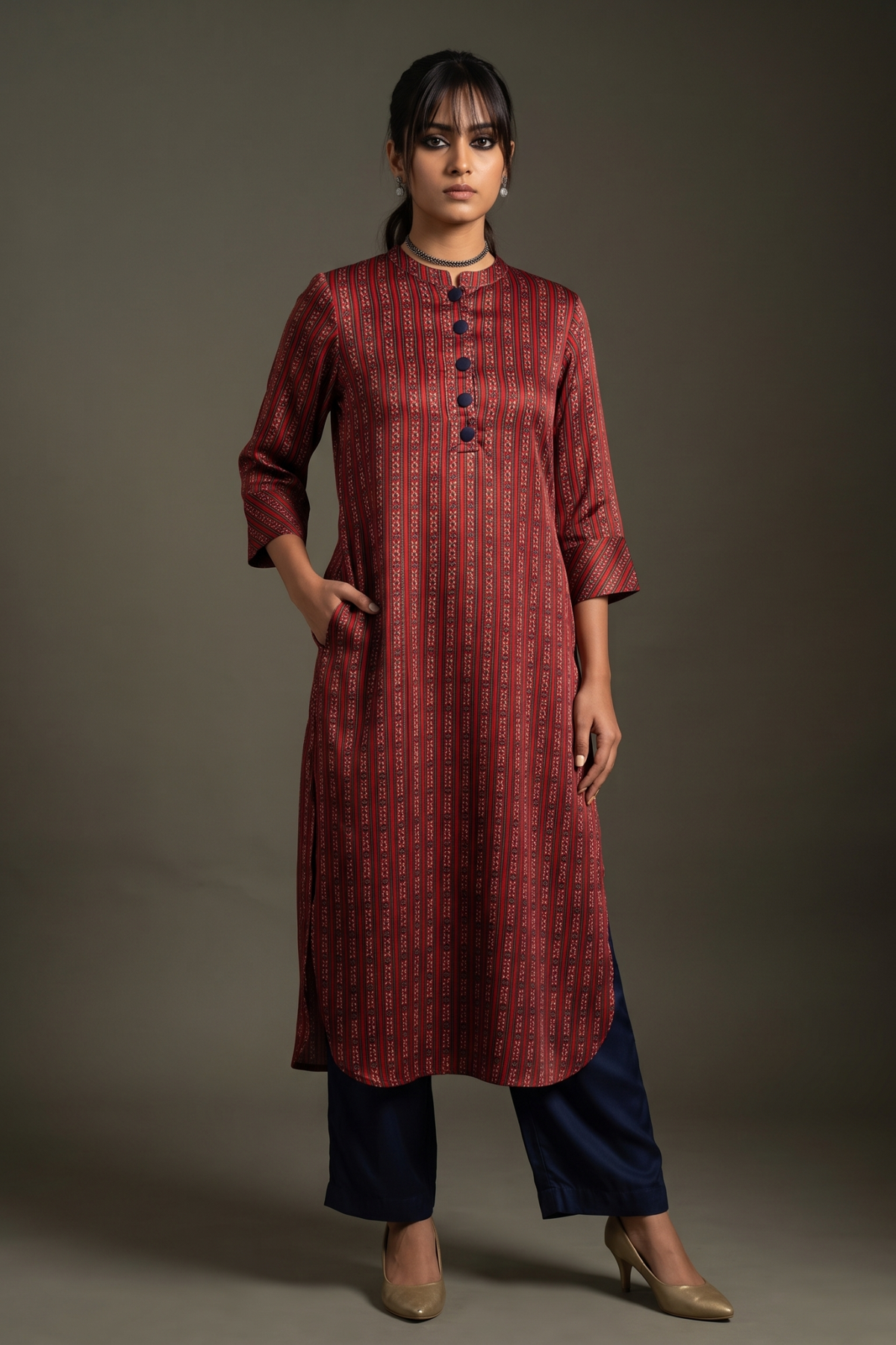 Ruby__Indigo_Floret_Stand_Collar_Kurta_with_Round_Hemline_In_Modal