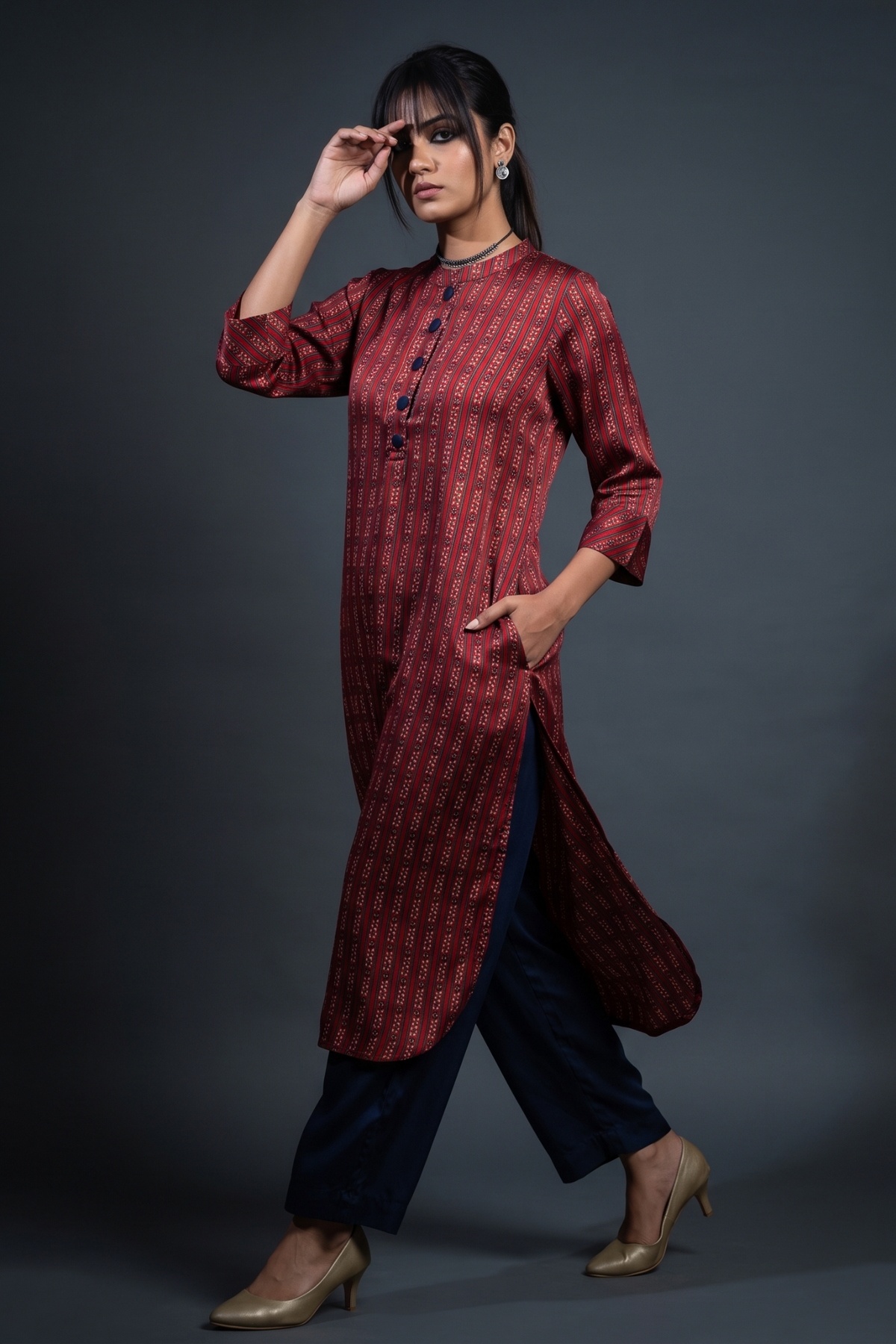 Ruby__Indigo_Floret_Stand_Collar_Kurta_with_Round_Hemline_In_Modal