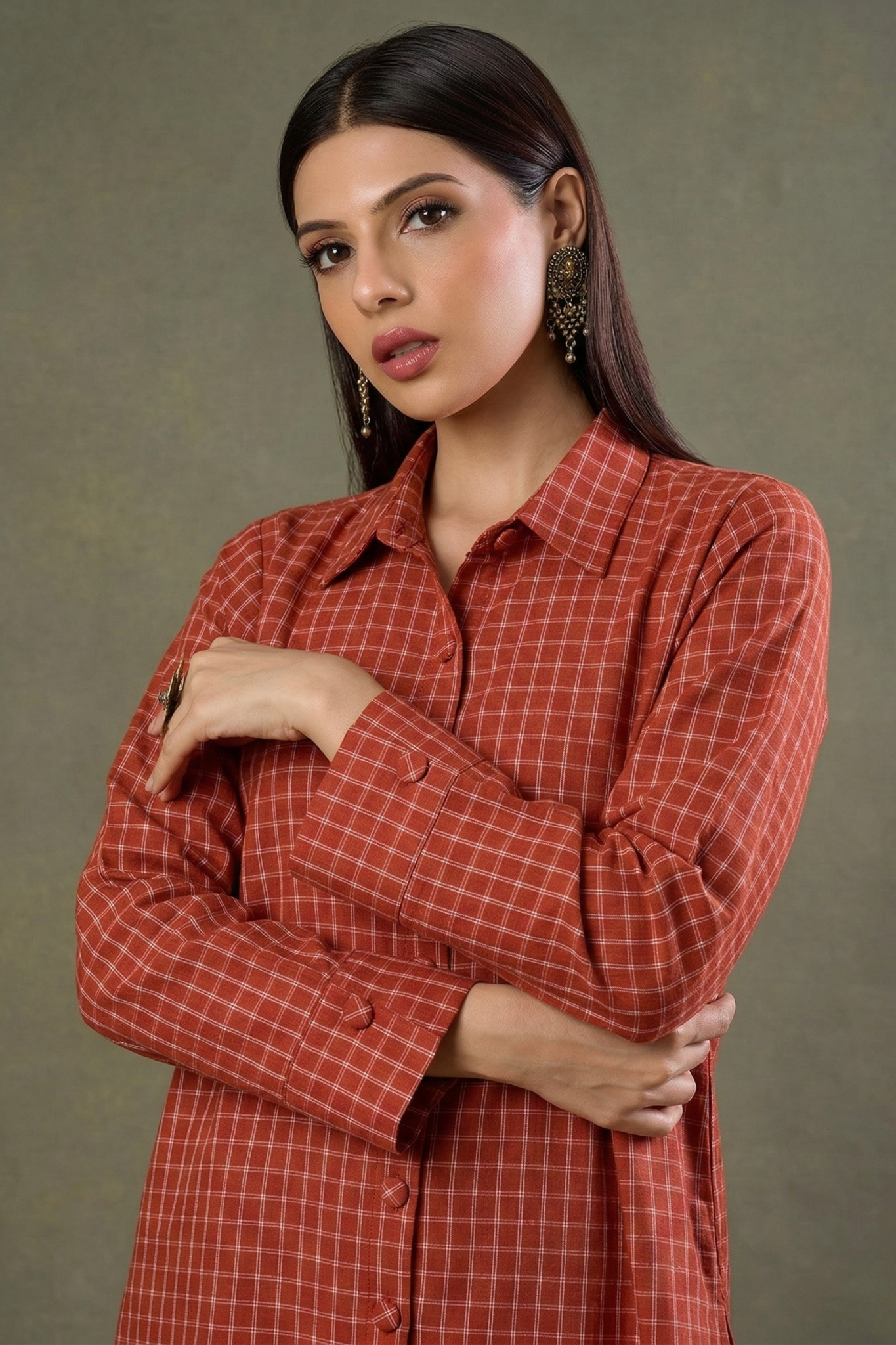 Saffron_Square_Weave_High_Low_Hem_Cotton_Shirt