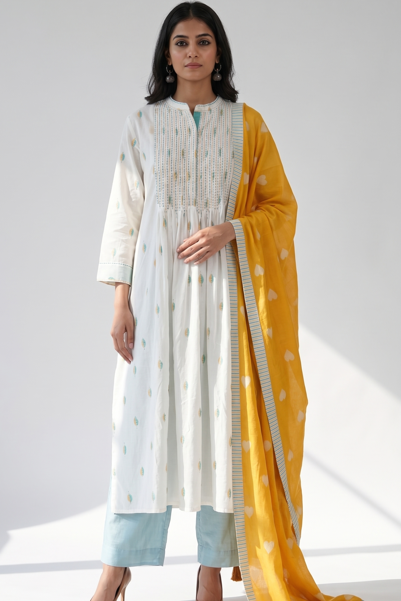 White Collar puntuck Kurta with blue yellow motifs