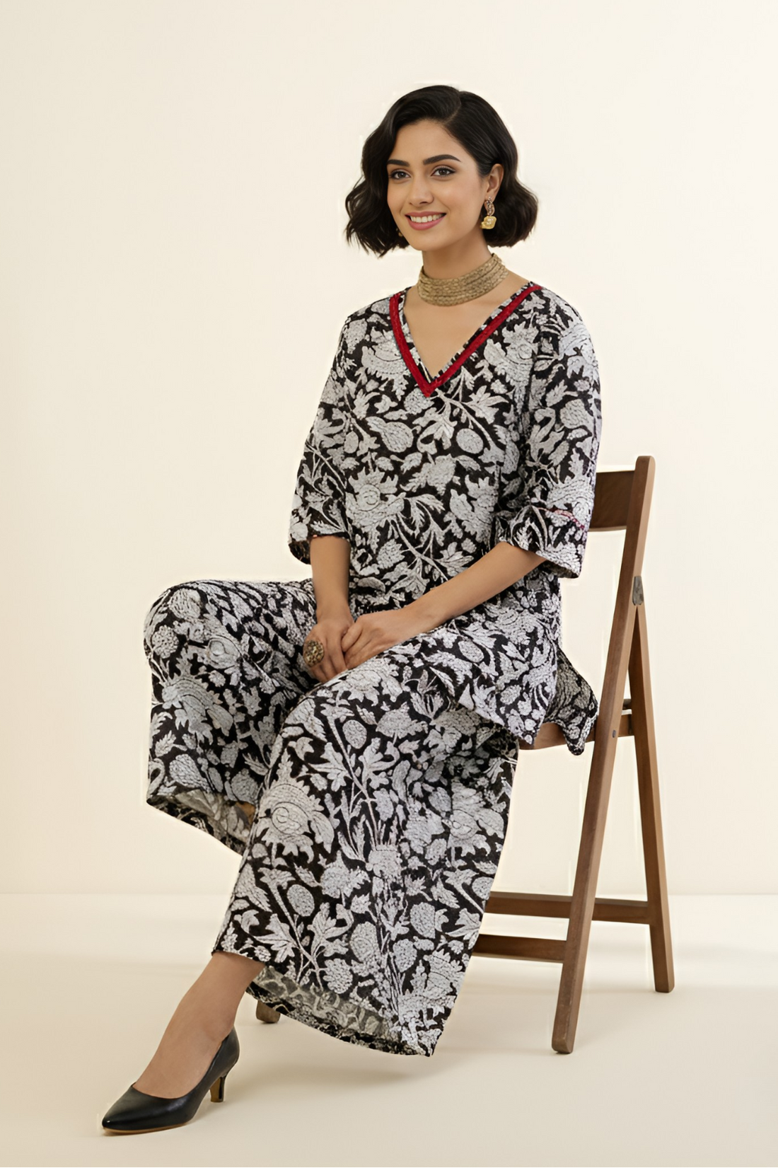 Co-ord Set Ebony Blossom Whispers Tunic & Sharara (Set of 2)