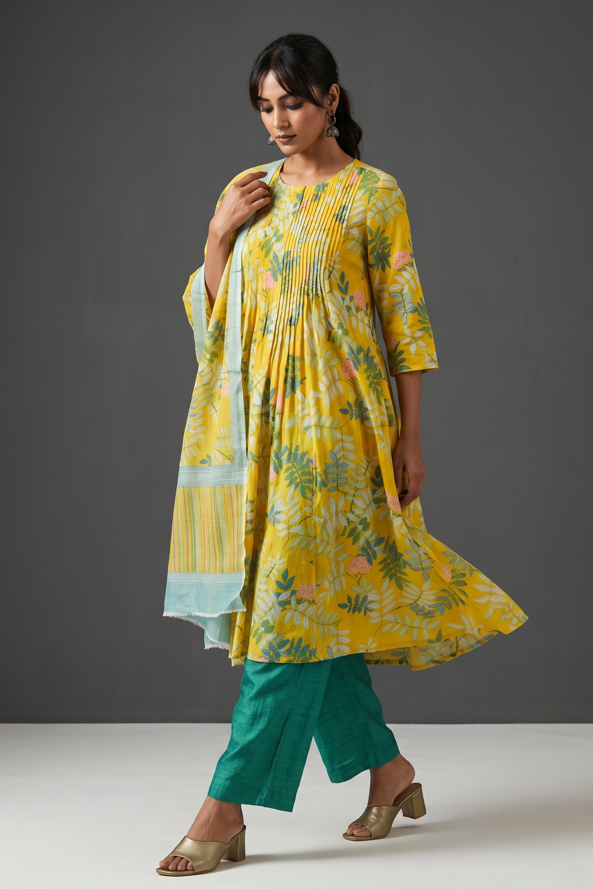 Yellow_Floral_Cotton_Pintuck_Kurta