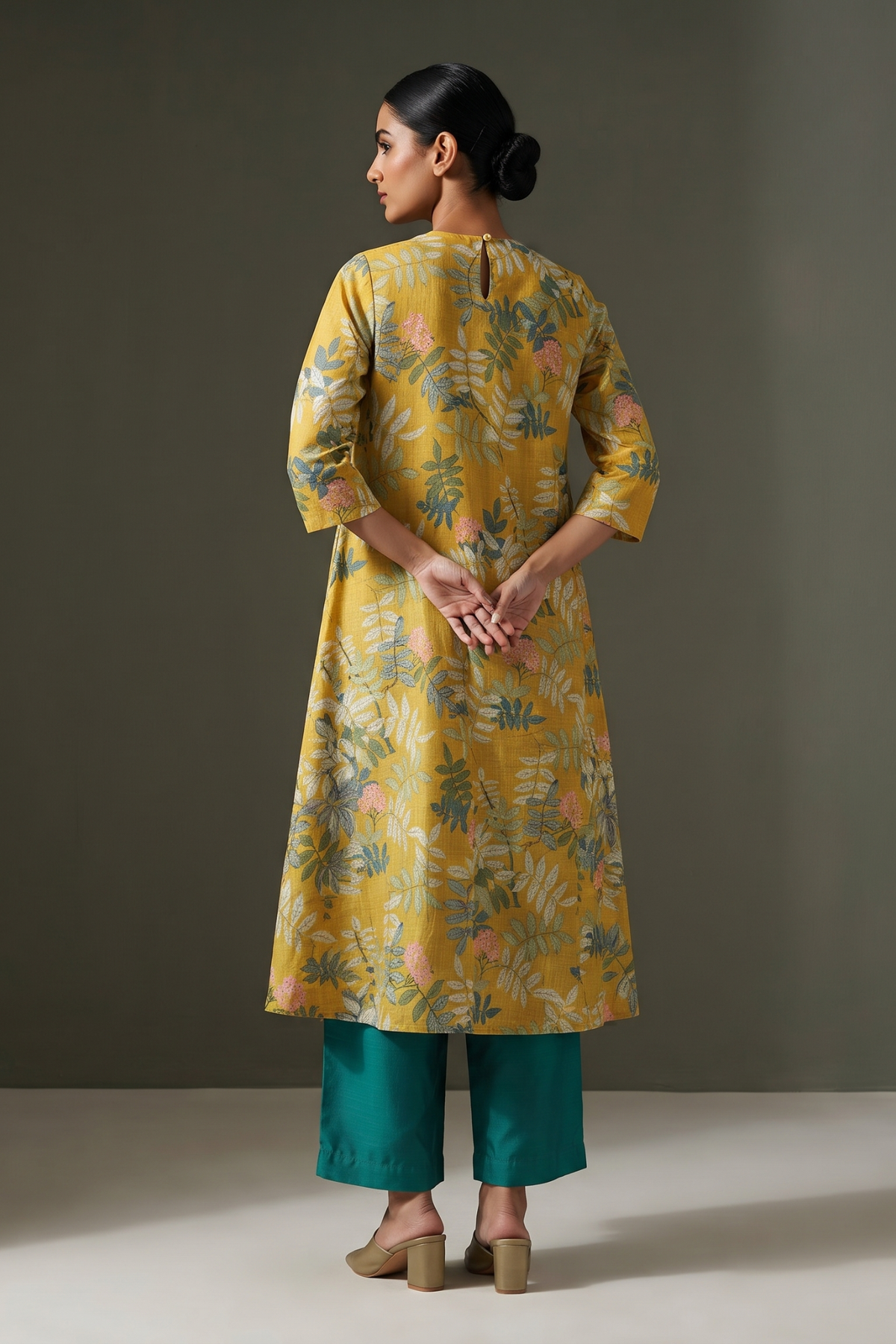Yellow_Floral_Cotton_Pintuck_Kurta