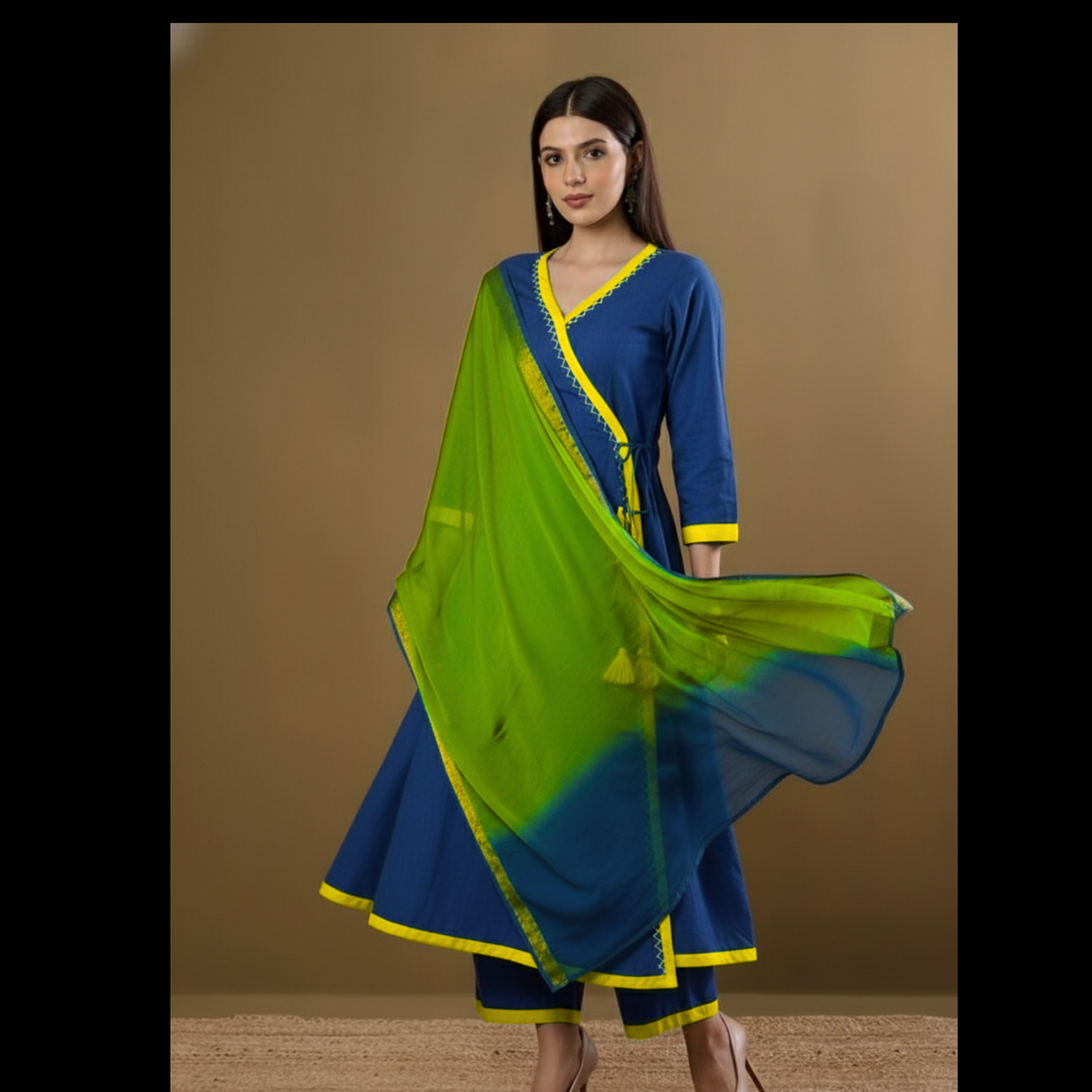 handwoven maheshwari dupatta - pop green blue twin shaded