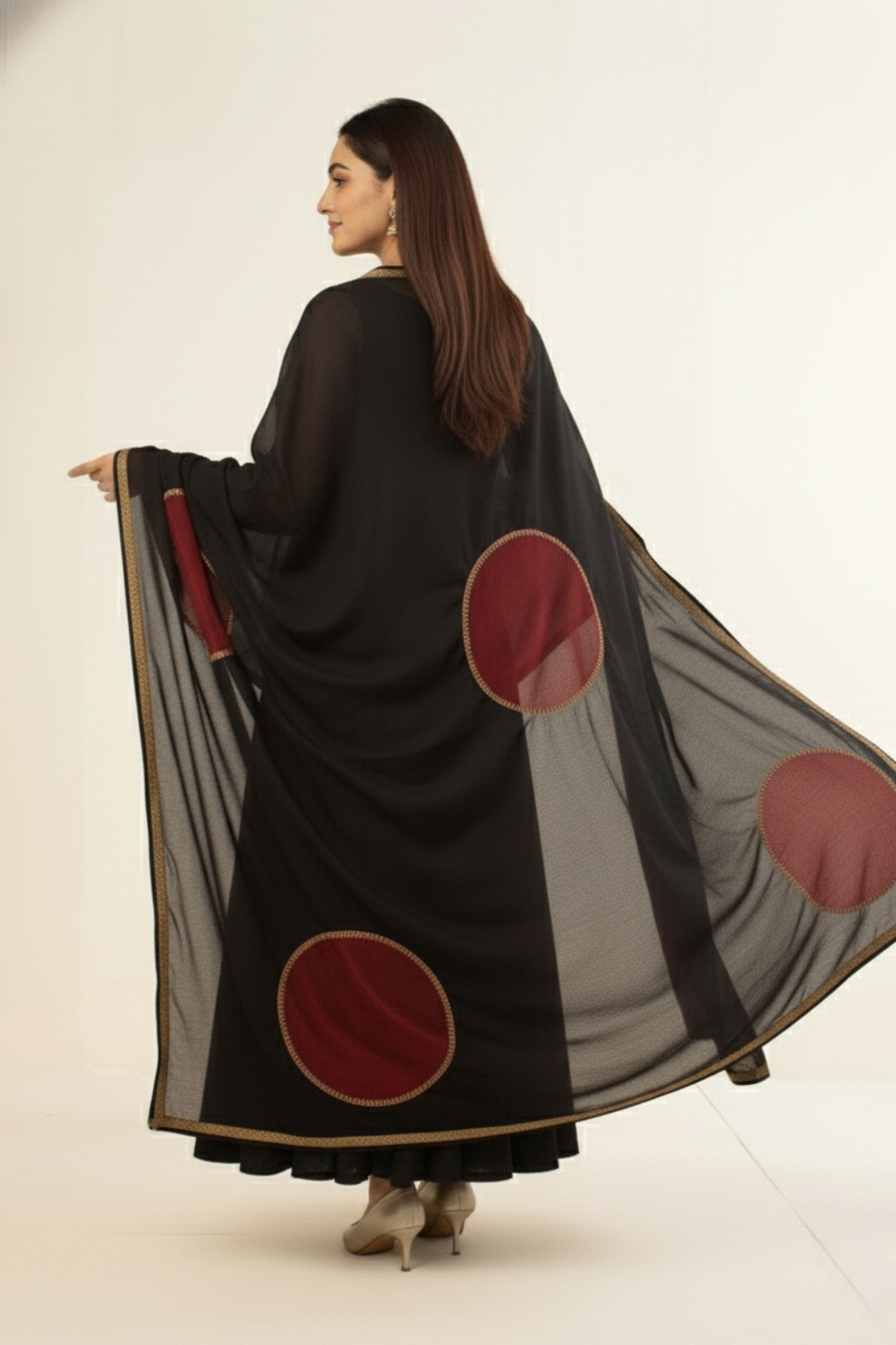 handwoven maheshwari dupatta - black and red polka