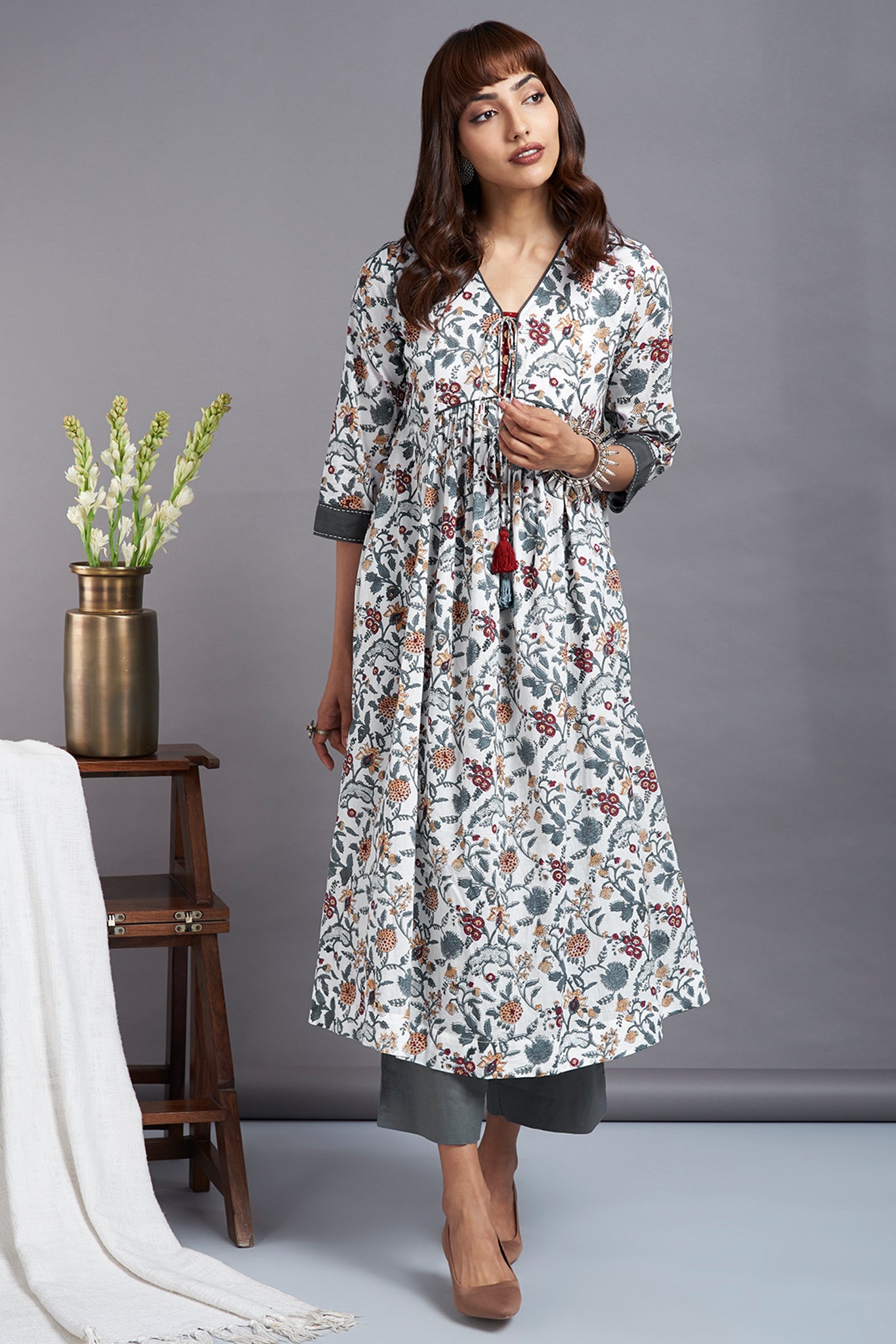 Myntra End Of Reason Sale 2019: From Libas To House Of Pataudi, Your  Favourite Ethnic Brands At Up To 60% Off
