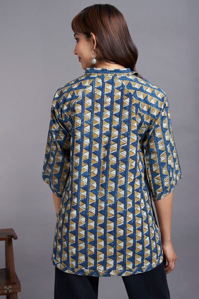 button down shirt with round hem & easy sleeve - glorious cedar & sapphire hues