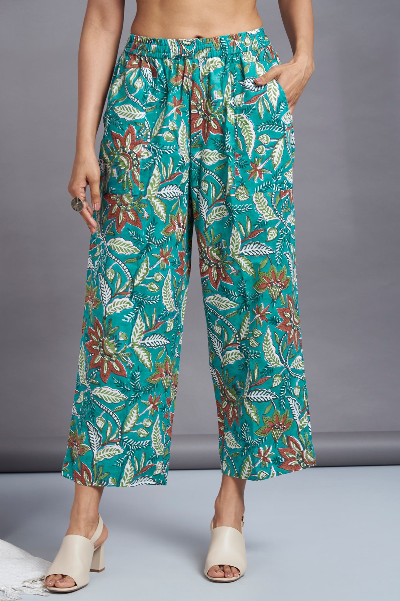 comfort fit cotton printed pants - madder red and hearts main image 1