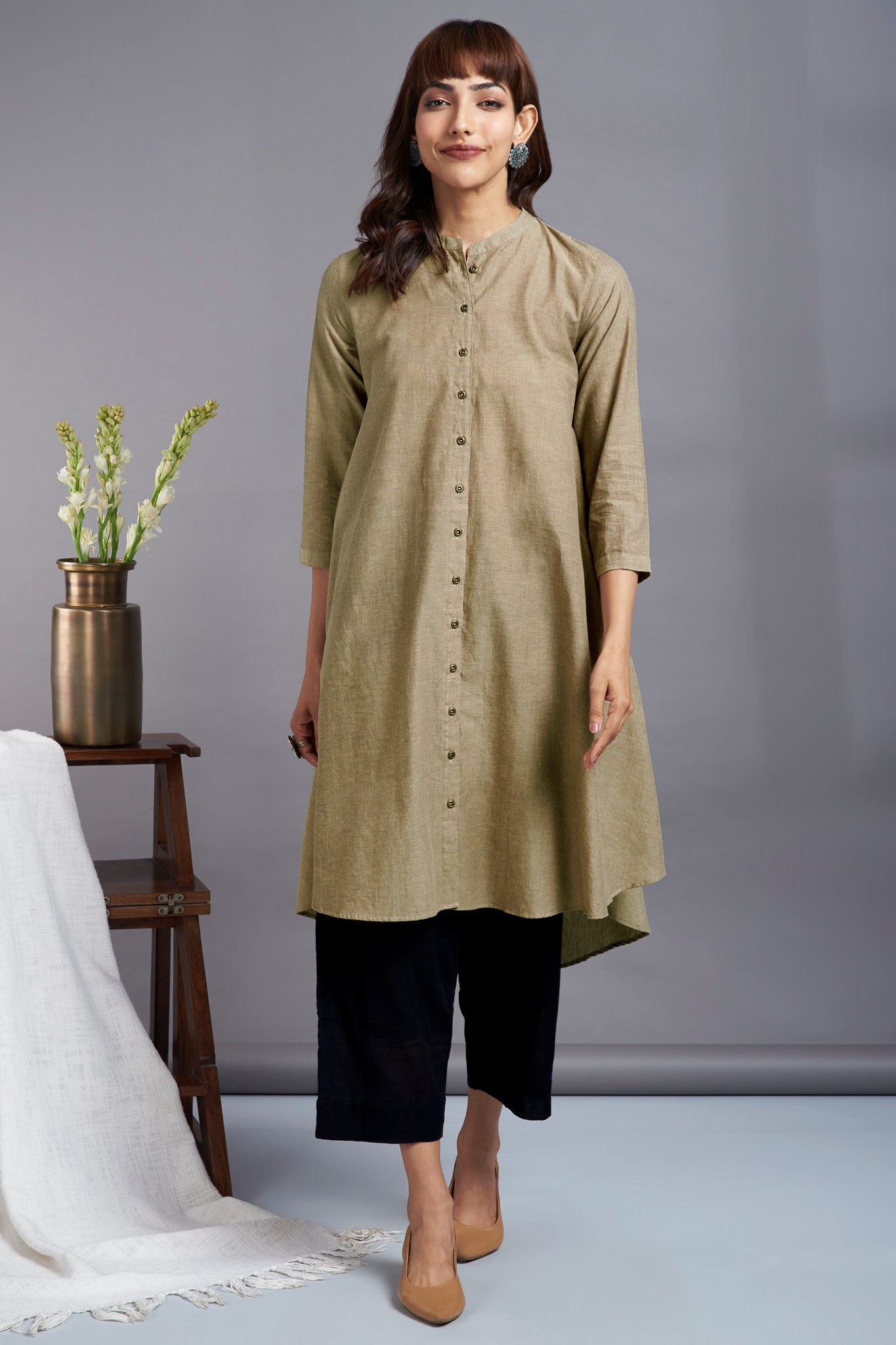 oatmeal beige cotton asymmetrical hemline button down tunic maati