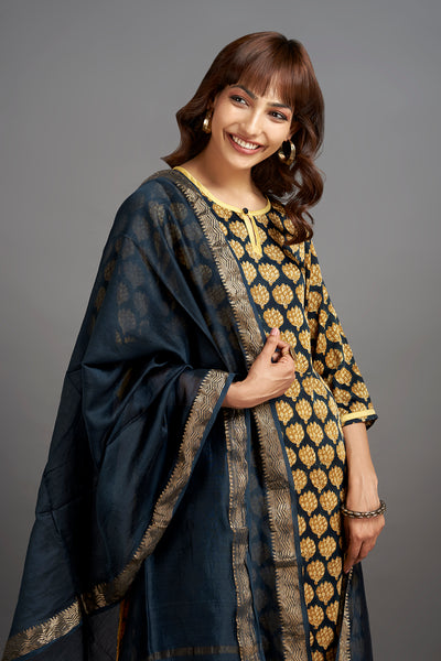 modal silk long kurta with slit and matching dupatta