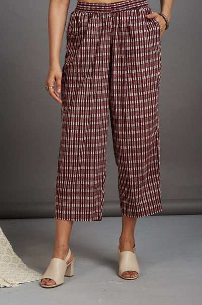 comfort fit ankle length narrow pants  - red and checks