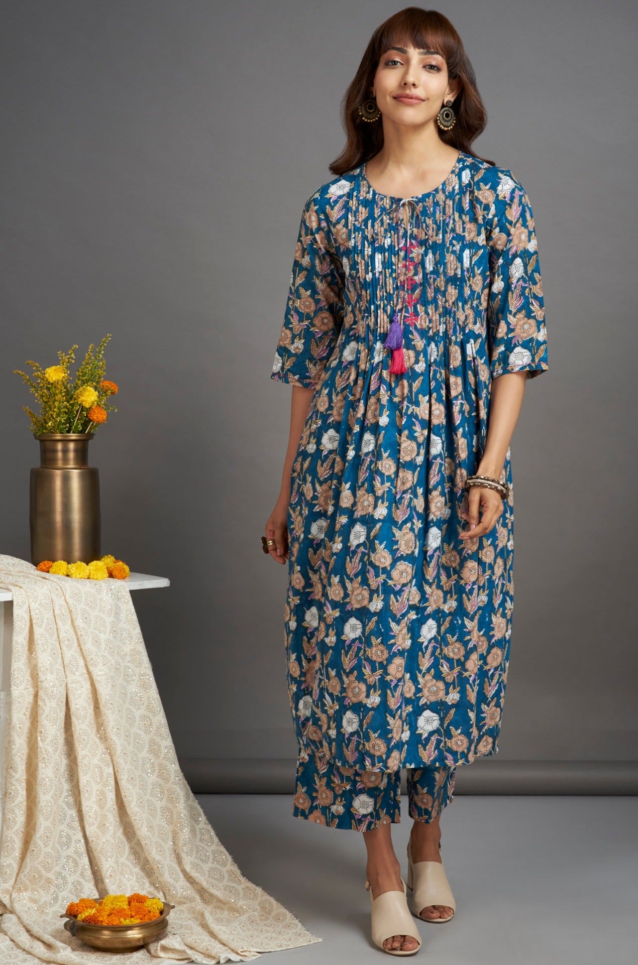 hand embroidered pintuck yoke kurta - teal zeal & white hyacinth