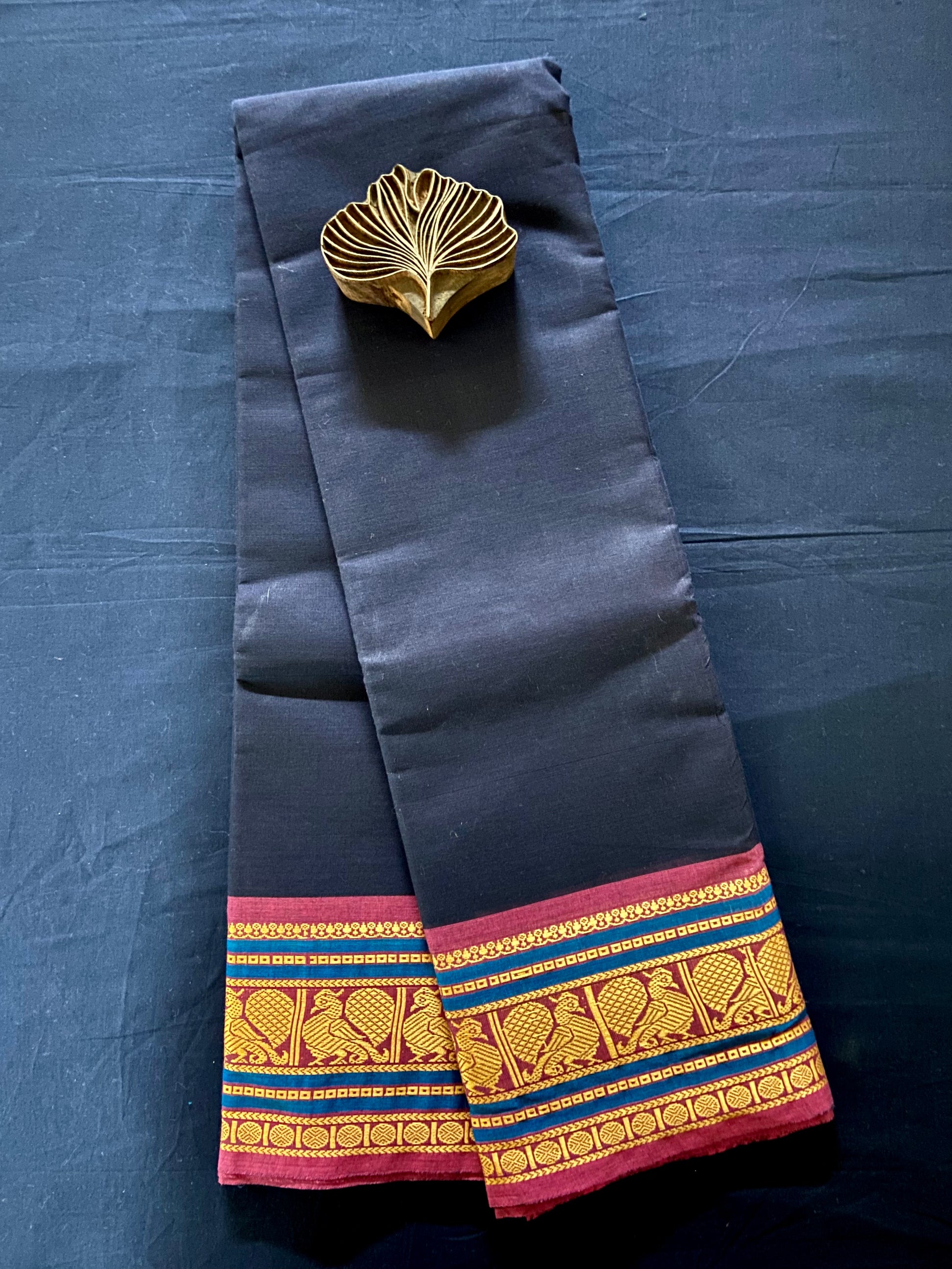 Navy blue cotton saree with golden border clearance