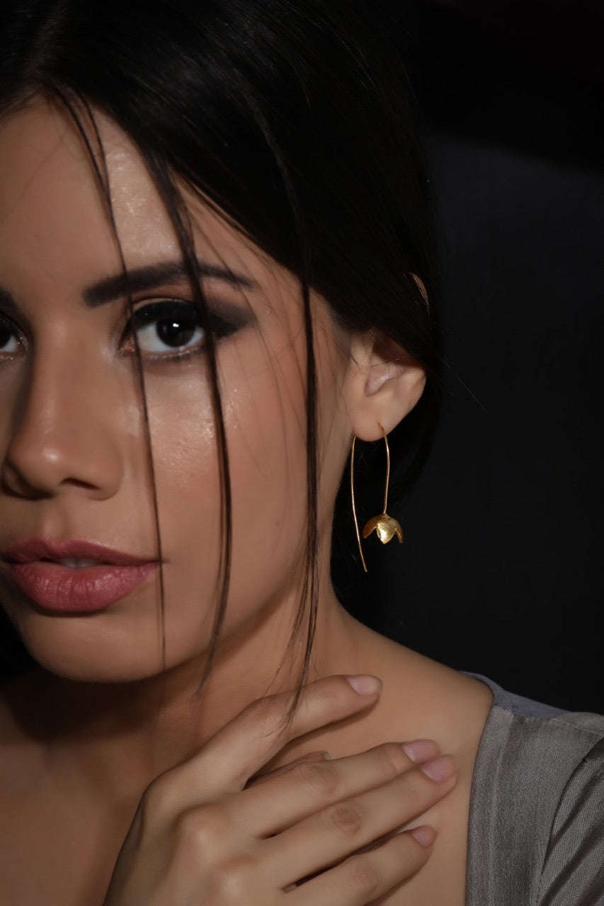 jewelry - berserk - gold plated delicate floret loops